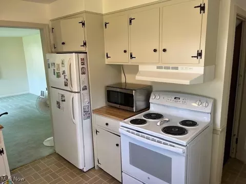334 Grandview Ave NW, Canton, OH 44708 photo 5