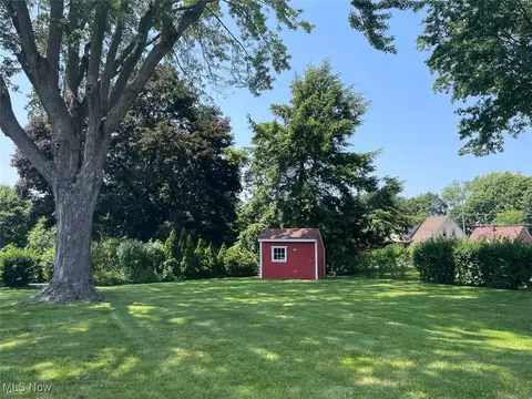 4425 2nd St NW, Canton, OH 44708 photo 7