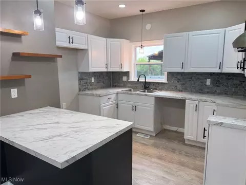 Kitchen - 22 E Ido Ave, Akron, OH 44301 photo 1 of 3