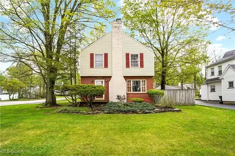 7219 N Lima Rd, Poland, OH 44514
