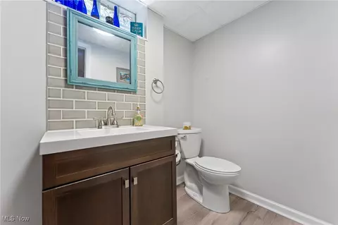 Bath - 1131 Shadeland Dr, Boardman, OH 44512 photo 5 of 5