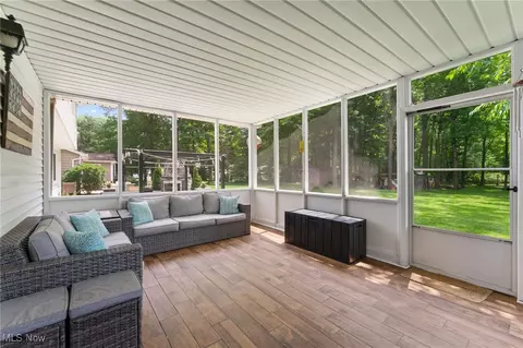Exterior - 1131 Shadeland Dr, Boardman, OH 44512 photo 9 of 12