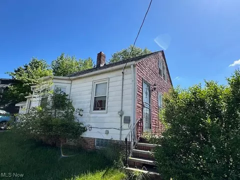 13601 Beachwood Ave, Cleveland, OH 44105