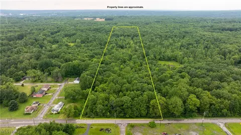 V/l Jacobs Road, Hubbard, OH 44425