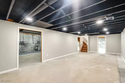 6583 Copley Ave, Solon, OH 44139 photo 37