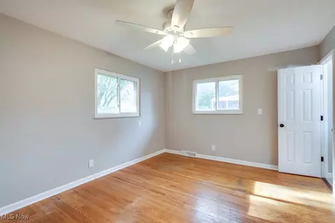 6583 Copley Ave, Solon, OH 44139 photo 23
