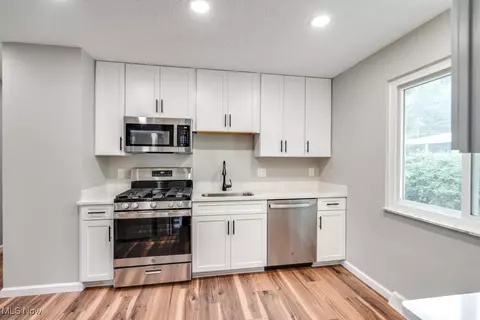 6583 Copley Ave, Solon, OH 44139 photo 15
