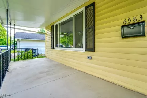 6583 Copley Ave, Solon, OH 44139 photo 5