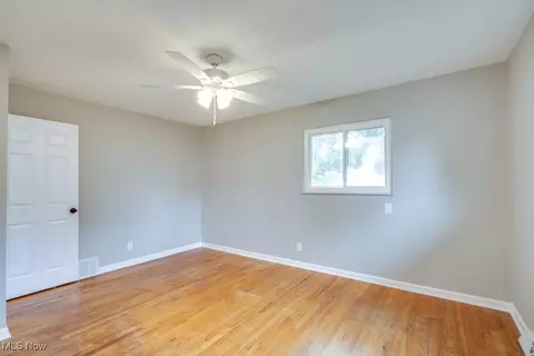 6583 Copley Ave, Solon, OH 44139 photo 27