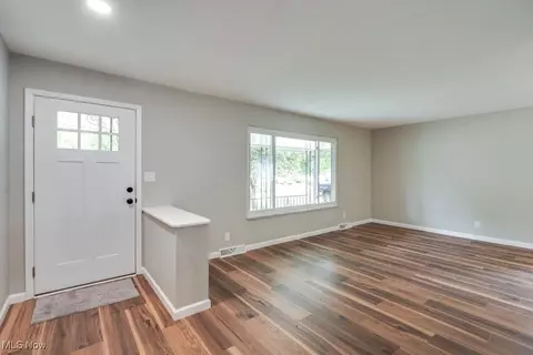 6583 Copley Ave, Solon, OH 44139 photo 7