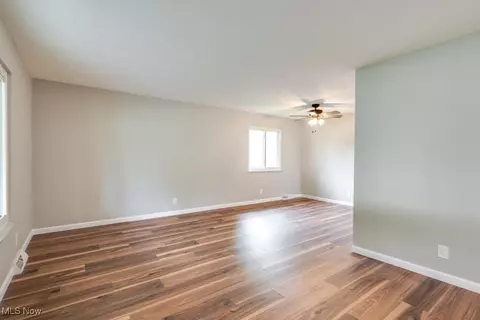6583 Copley Ave, Solon, OH 44139 photo 11