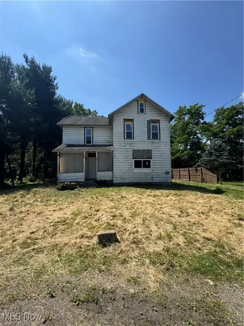 319 E Gaskill St, Alliance, OH 44601