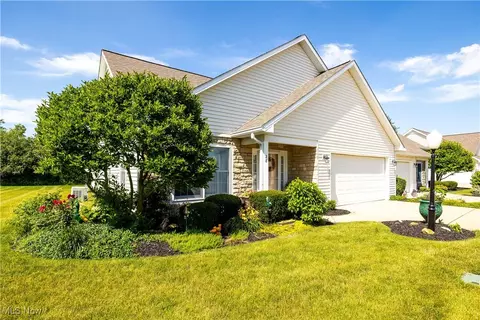 28 Nantucket Cir, Oberlin, OH 44074