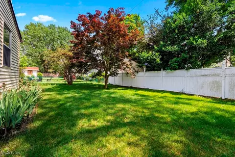 251 Hamilton Ave, Elyria, OH 44035 photo 37
