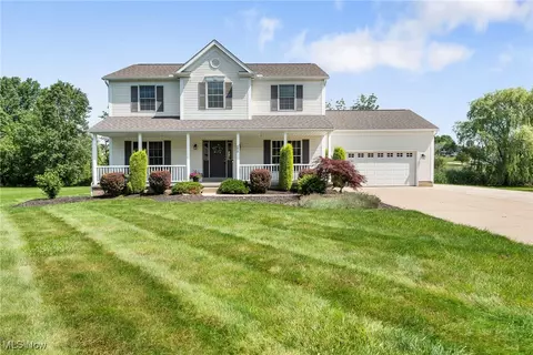 4670 King Meadow Trl, Kent, OH 44240