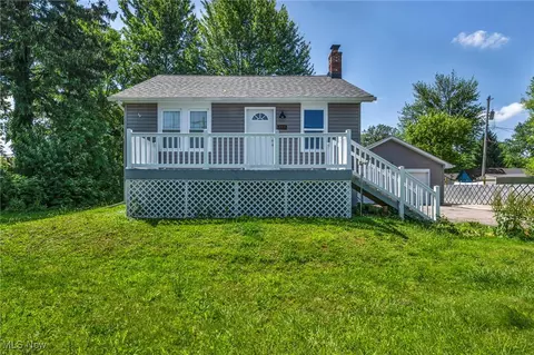 41419 Northwood St, Elyria, OH 44035