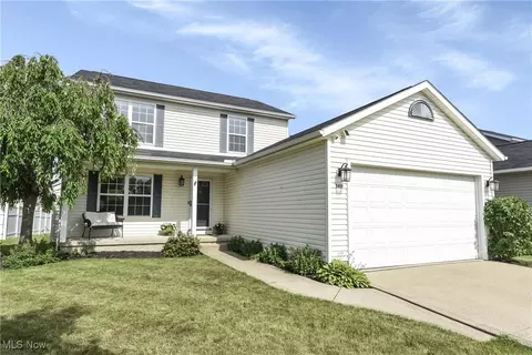 5817 W Breezeway Dr, North Ridgeville, OH 44039