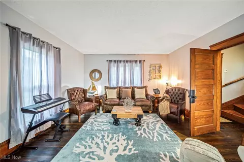 Living - 1833 W 7th St, Ashtabula, OH 44004 photo 3 of 3