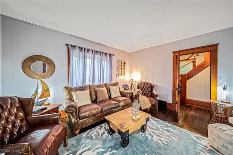 Living - 1833 W 7th St, Ashtabula, OH 44004 photo 2 of 3