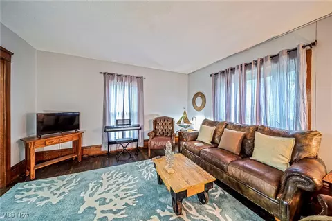 Living - 1833 W 7th St, Ashtabula, OH 44004 photo 1 of 3