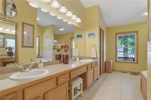 4265 Ridge Crest Dr, Copley, OH 44321 photo 25