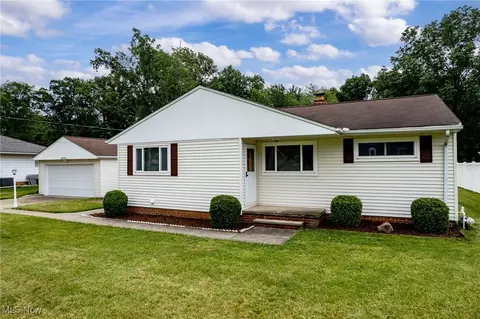 29776 Arthur Ave, Wickliffe, OH 44092