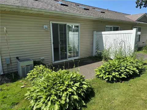 Exterior - 207 N N Gln, Elyria, OH 44035 photo 3 of 3
