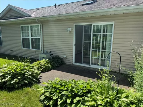 Exterior - 207 N N Gln, Elyria, OH 44035 photo 2 of 3