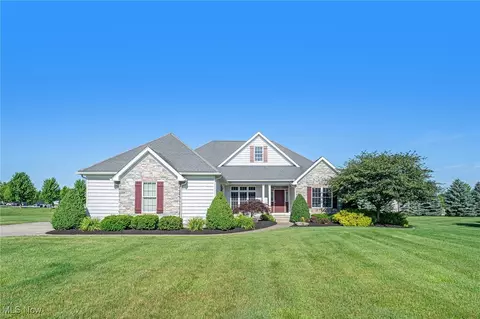 6782 Fawndale Dr, Medina, OH 44256