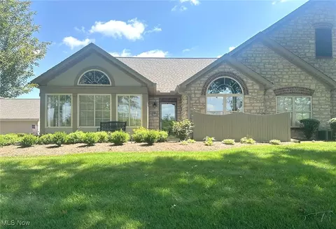 5-118 The Flds, Williamstown, WV 26187