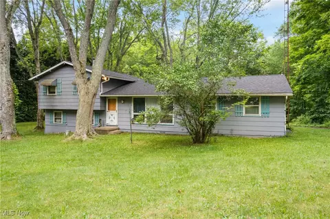 5161 Mahoning Ave, Homeworth, OH 44634