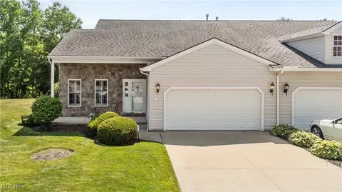 3128 Glenbrook Dr, Twinsburg, OH 44087