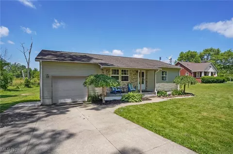 13774 Smith Goshen Rd, Beloit, OH 44609