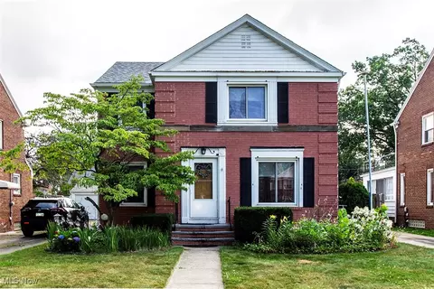 3217 W 165th St, Cleveland, OH 44111