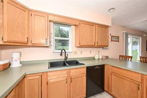 Kitchen - 4232 Pine Dr, Rootstown, OH 44272 photo 3 of 4