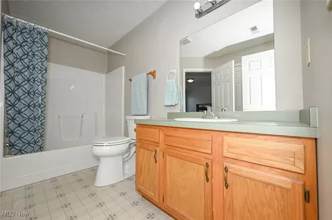 Bath - 4232 Pine Dr, Rootstown, OH 44272 photo 3 of 3