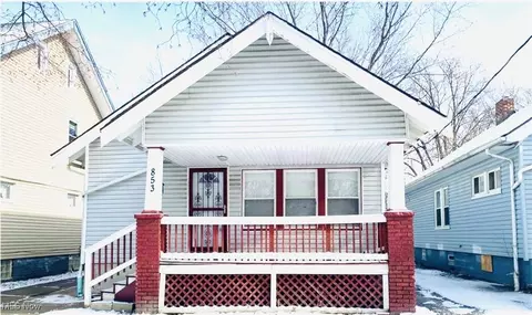 853 E 144th St, Cleveland, OH 44110