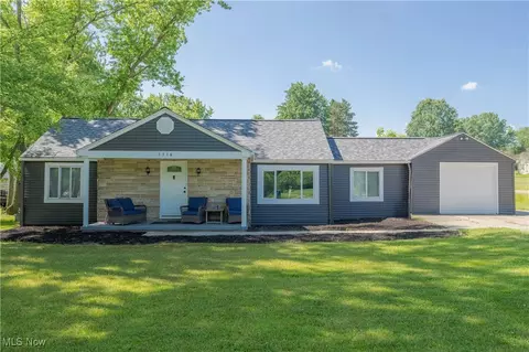 3316 Wadsworth Rd, Norton, OH 44203