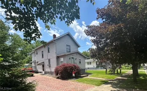 2413 Oregon Ave, Youngstown, OH 44509