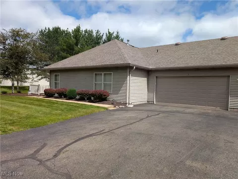 4220 Tannybrooke Ln NW #13C, Canton, OH 44718