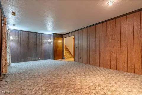 5535 Veldon Cir NE, Canton, OH 44721 photo 27