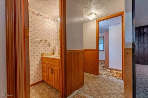 5535 Veldon Cir NE, Canton, OH 44721 photo 14