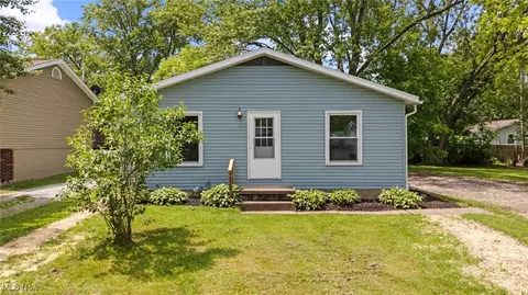 1134 Ridgefield Ave, Alliance, OH 44601