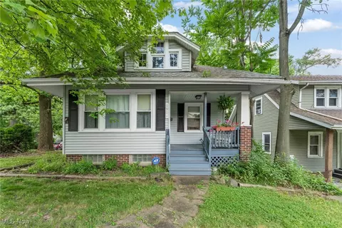 1901 Newton St, Akron, OH 44305