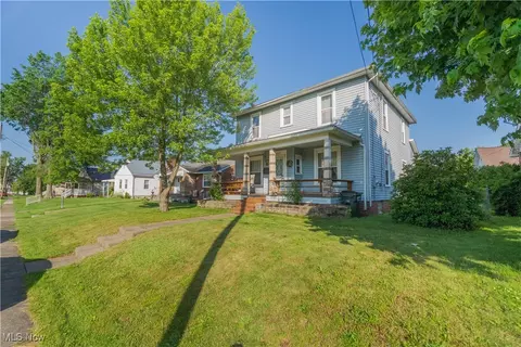 337 Garfield Ave NW, Carrollton, OH 44615