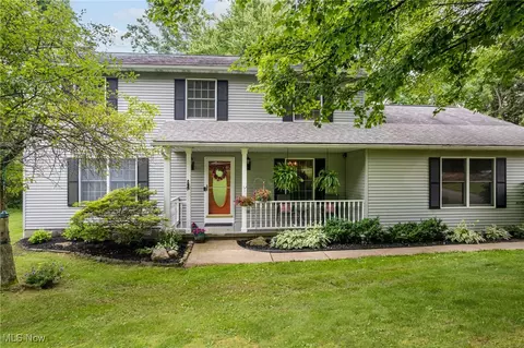 4694 Ranchwood Rd, Akron, OH 44333