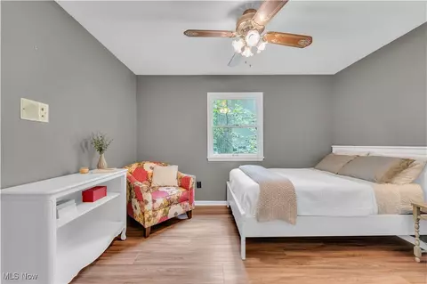Bedroom - 820 Old Spring Rd, Copley, OH 44321 photo 3 of 5