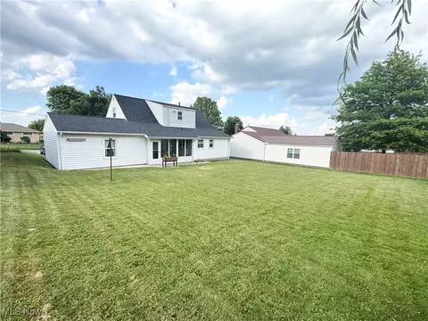 470 Geneva Ave, Struthers, OH 44471 photo 23