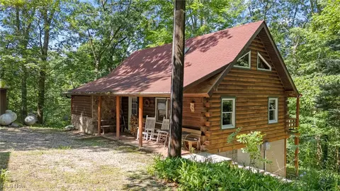 30101 Friendly Ridge Rd, Freeport, OH 43973