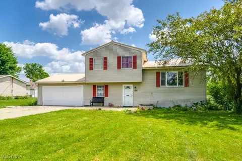 8998 Horn Rd, Windham, OH 44288 photo 3